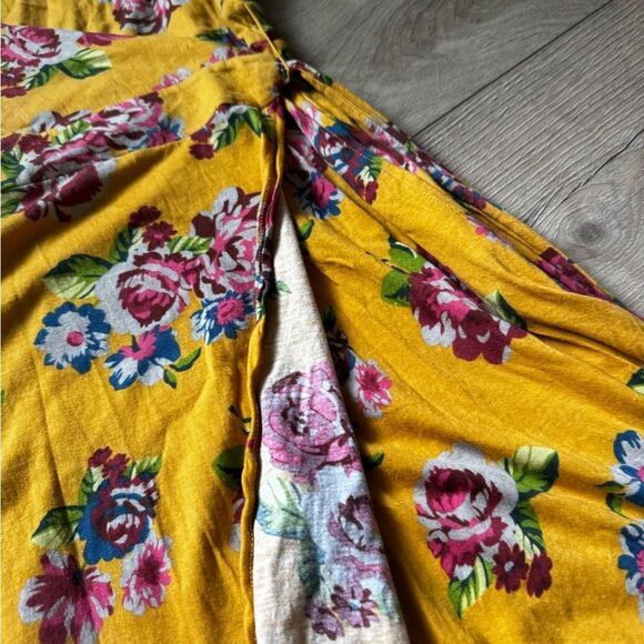 MATILDA JANE MUSTARD YELLOW SIZE MEDIUM ALANA FLORAL WRAP DRESS - Picture 5 of 11